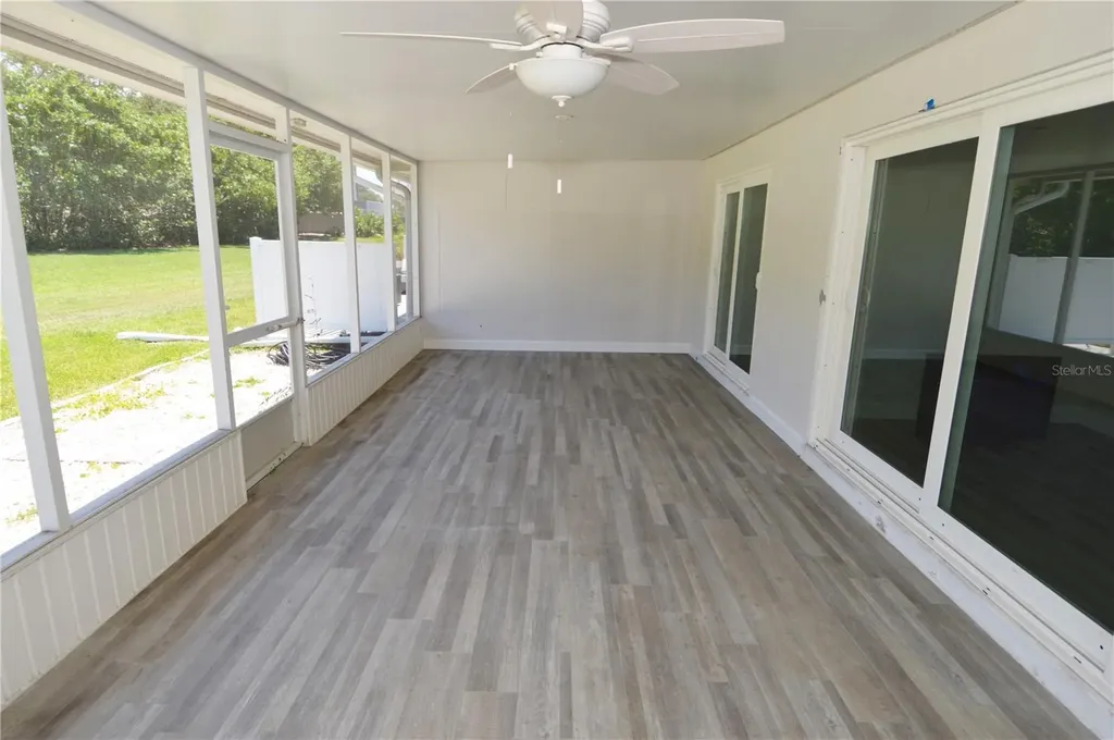 143 Boca Ciega Point Boulevard N St Petersburg FL 33708