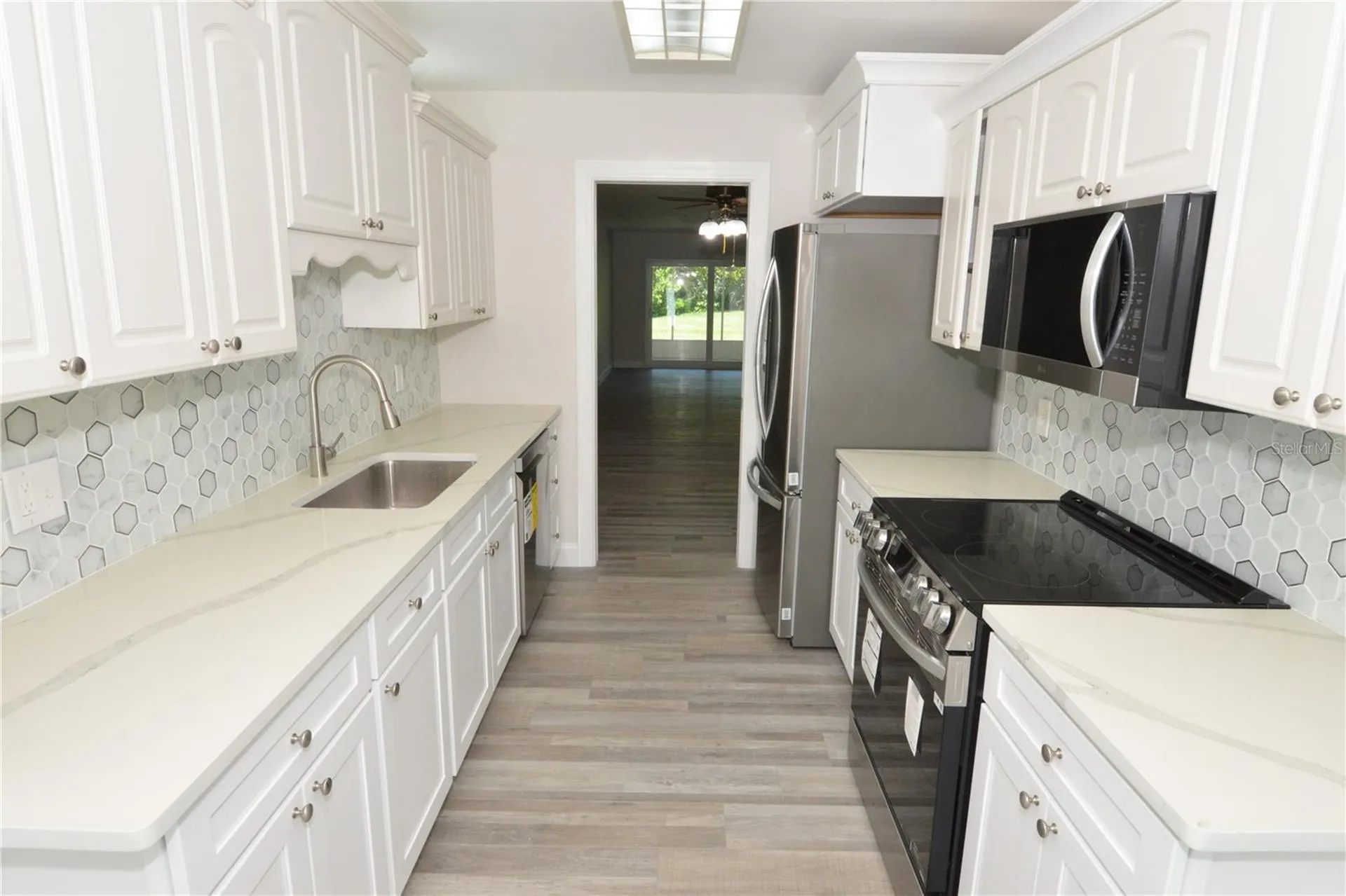 143 Boca Ciega Point Boulevard N St Petersburg FL 33708