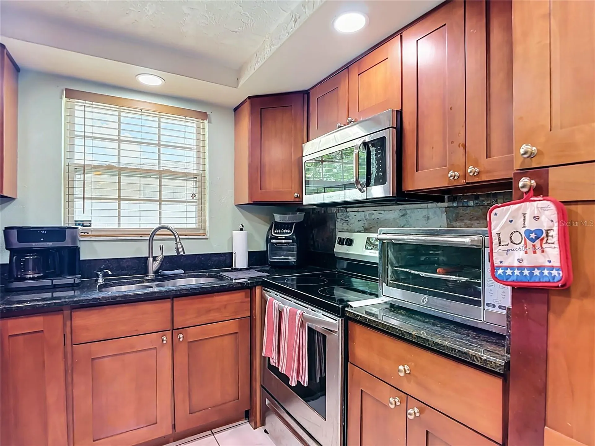 8944 Ledgestone Lane Port Richey FL 34668