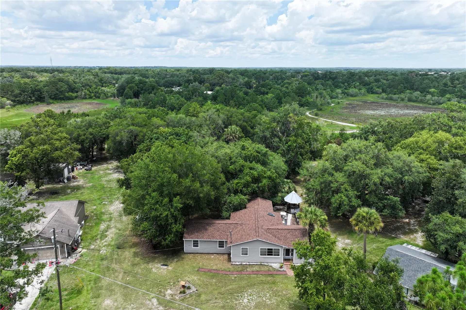 26015 Sackamaxon Drive Sorrento FL 32776