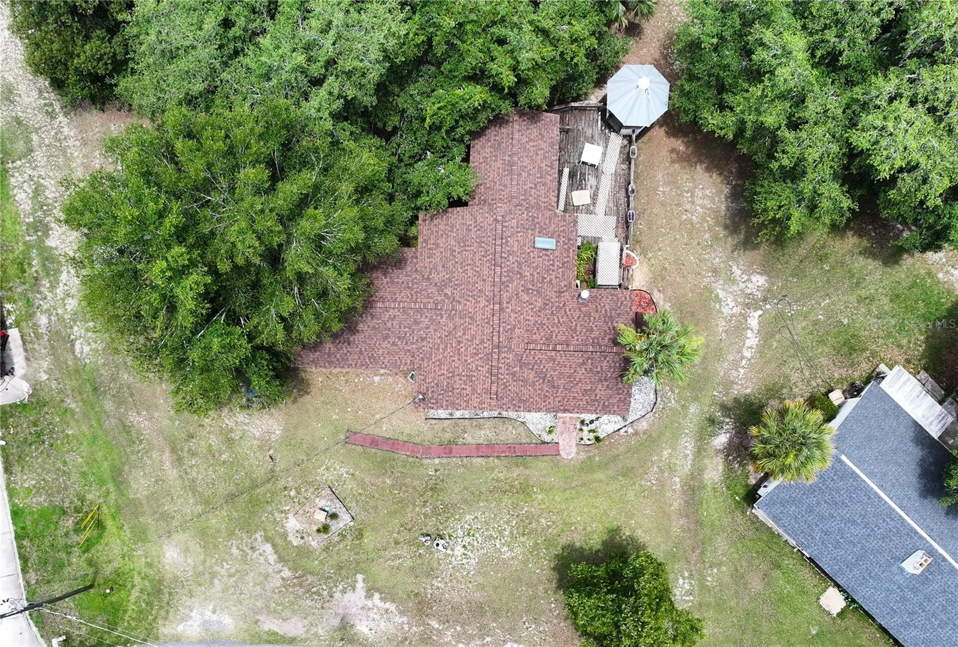 26015 Sackamaxon Drive Sorrento FL 32776