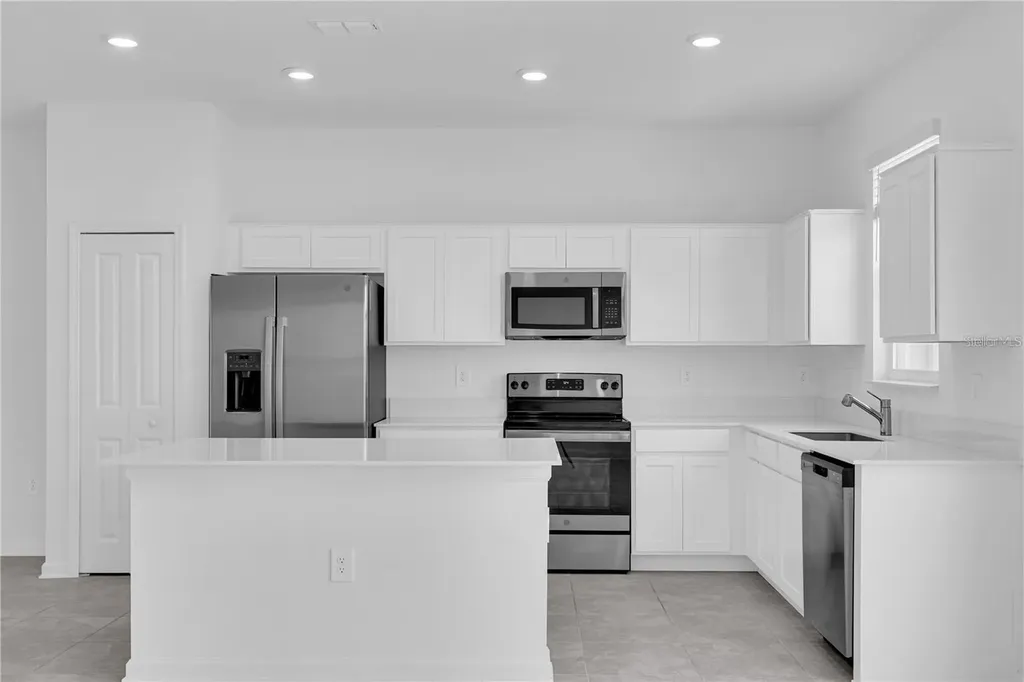 294 Bogey Drive Davenport FL 33896