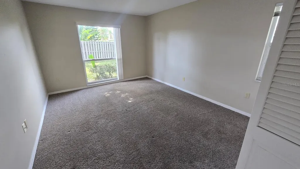 5697 Country Lakes Drive Sarasota FL 34243