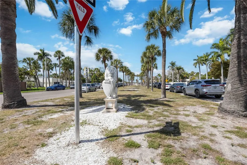 765 John Ringling Boulevard Sarasota FL 34236