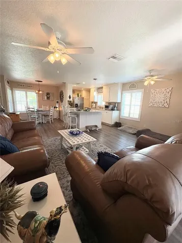 1216 Chestnut Court Plant City FL 33563