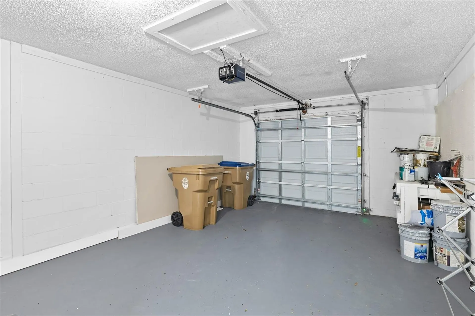 17 S Flag Court Kissimmee FL 34759