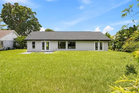 17 S Flag Court Kissimmee FL 34759