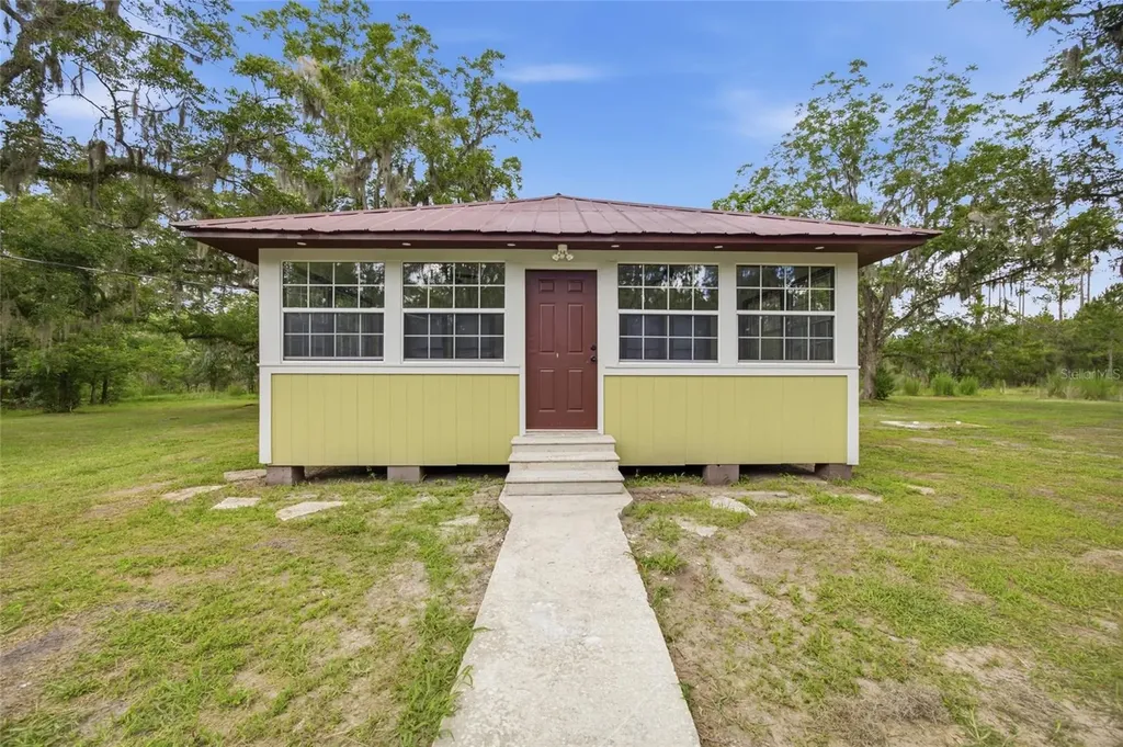 13216 NE 140th Street Waldo FL 32694