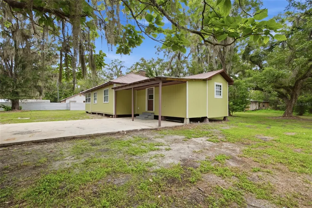 13216 NE 140th Street Waldo FL 32694