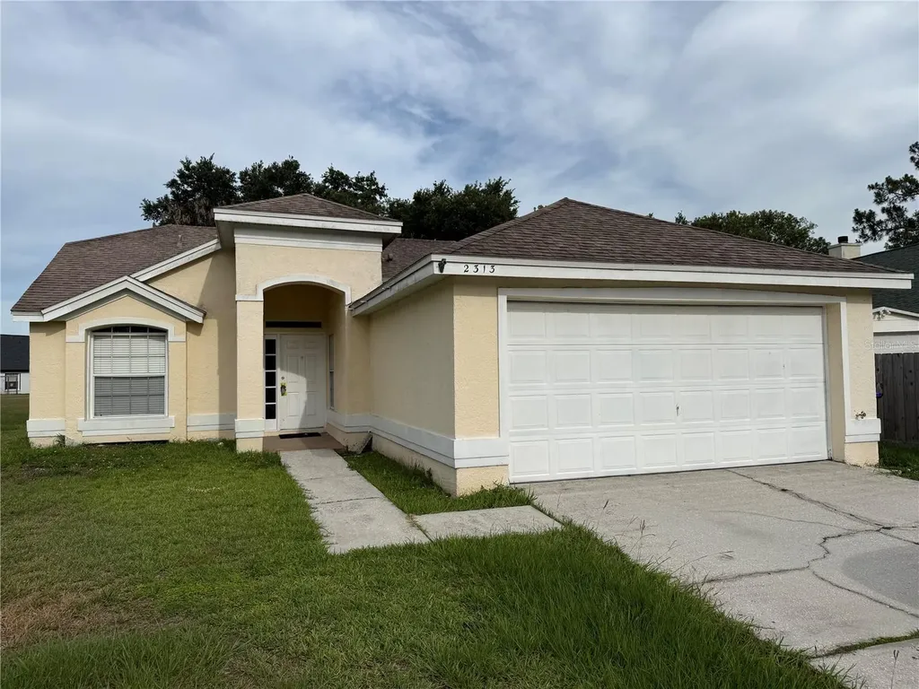 2313 Palm Creek Orlando FL 32822