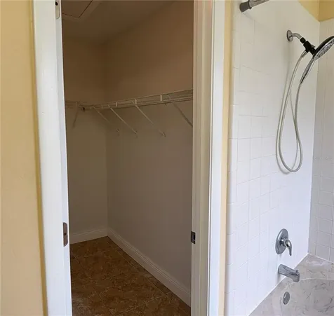 2313 Palm Creek Orlando FL 32822