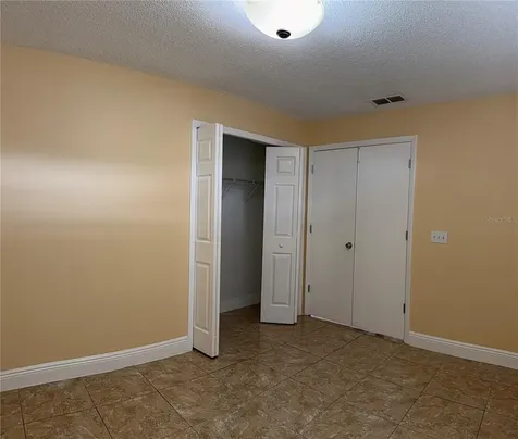 2313 Palm Creek Orlando FL 32822