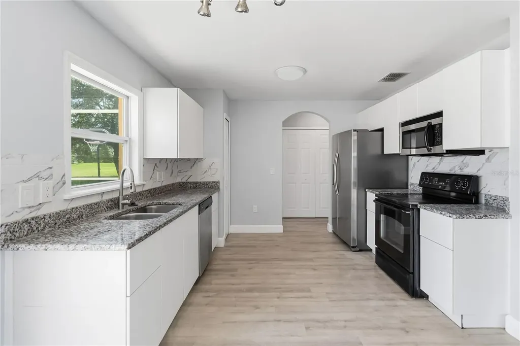 1365 Carey Glen Circle Orlando FL 32824