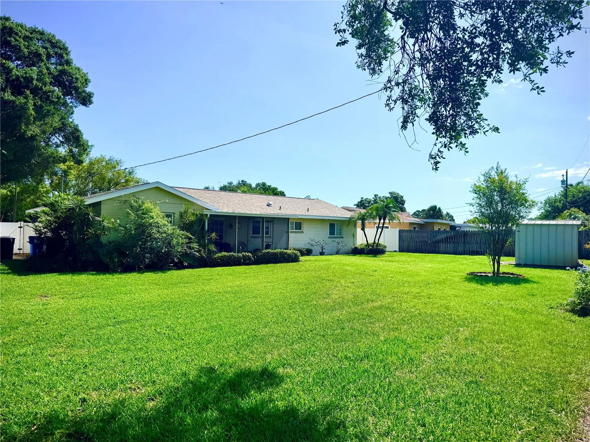 6086 28th Avenue N St Petersburg FL 33710
