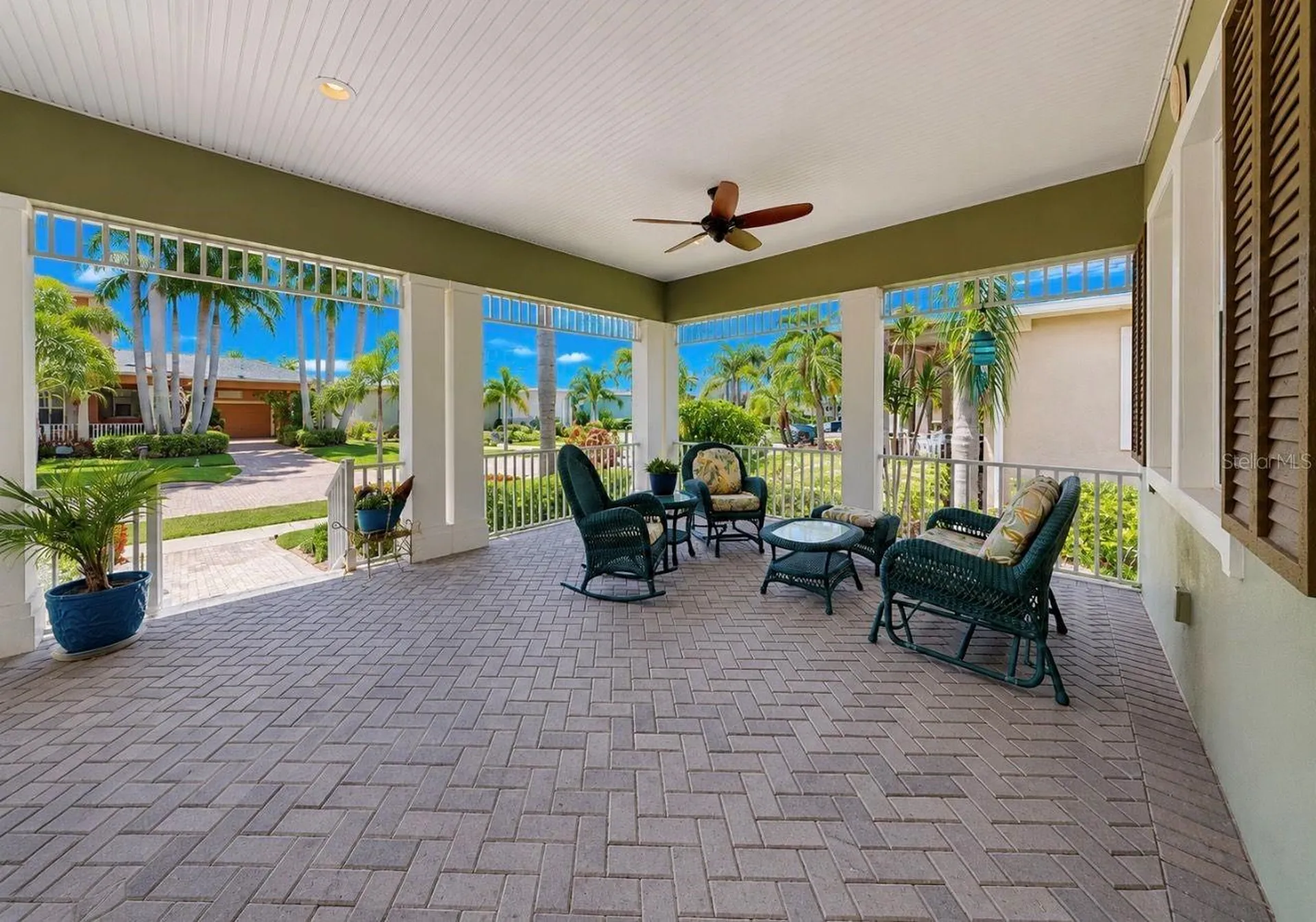 5416 Merritt Island Drive Apollo Beach FL 33572