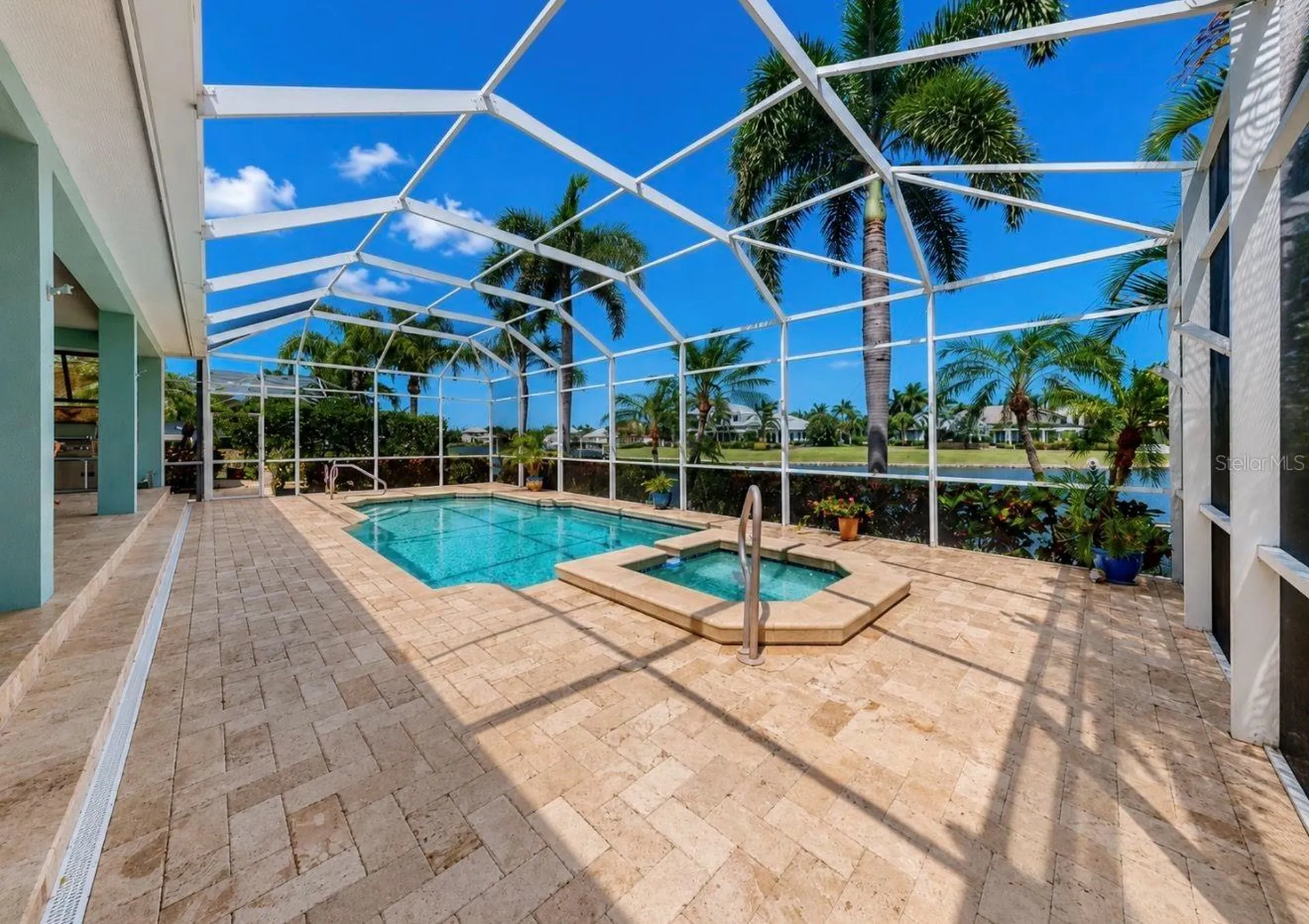 5416 Merritt Island Drive Apollo Beach FL 33572