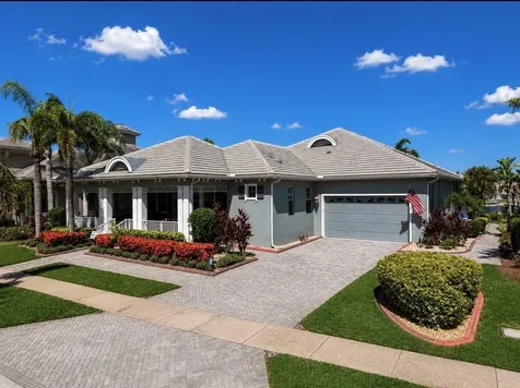 5416 Merritt Island Drive Apollo Beach FL 33572