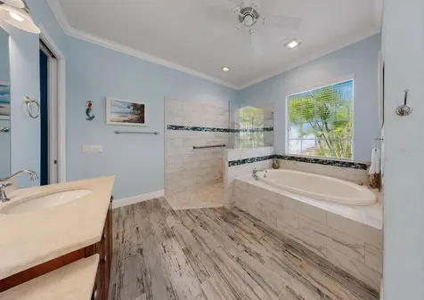 5416 Merritt Island Drive Apollo Beach FL 33572