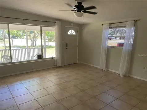 5626 Illinois Avenue New Port Richey FL 34652