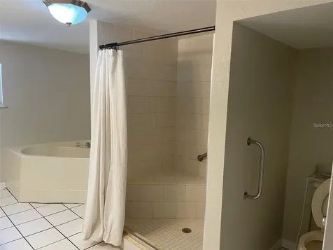 5626 Illinois Avenue New Port Richey FL 34652