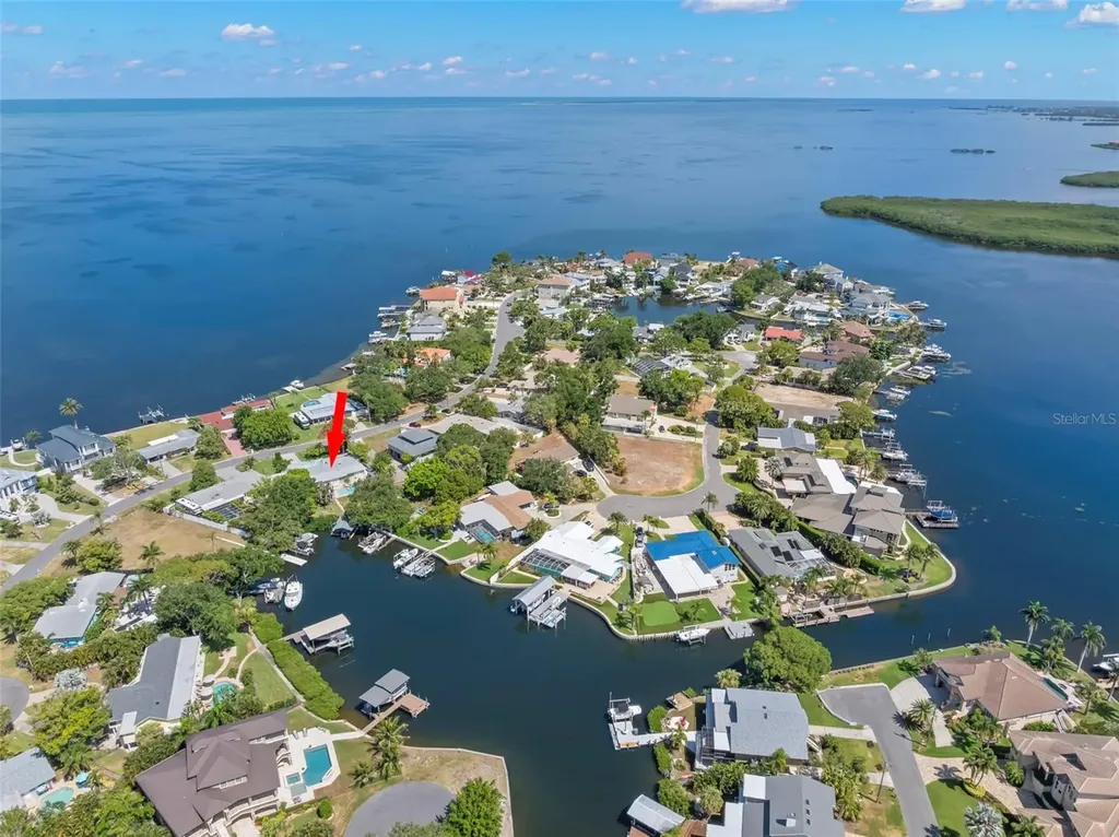 121 Carlyle Drive Palm Harbor FL 34683