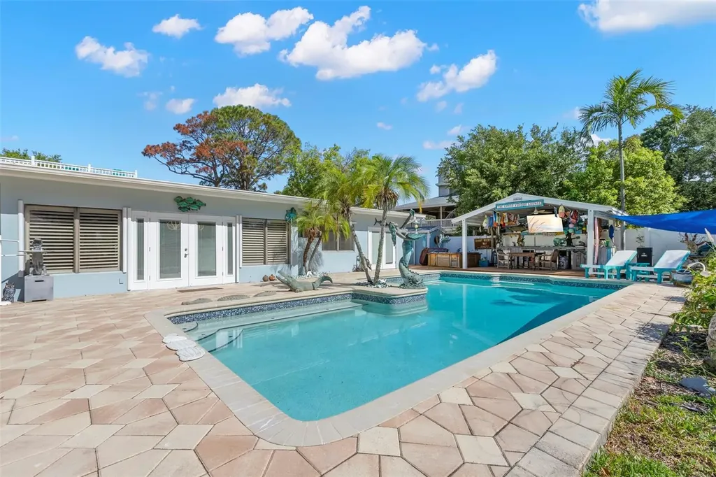 121 Carlyle Drive Palm Harbor FL 34683