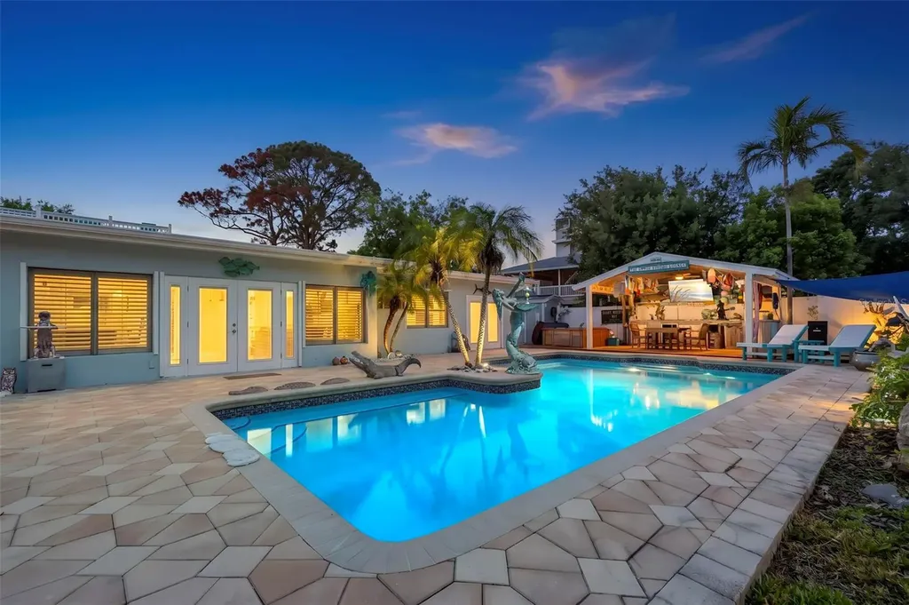 121 Carlyle Drive Palm Harbor FL 34683