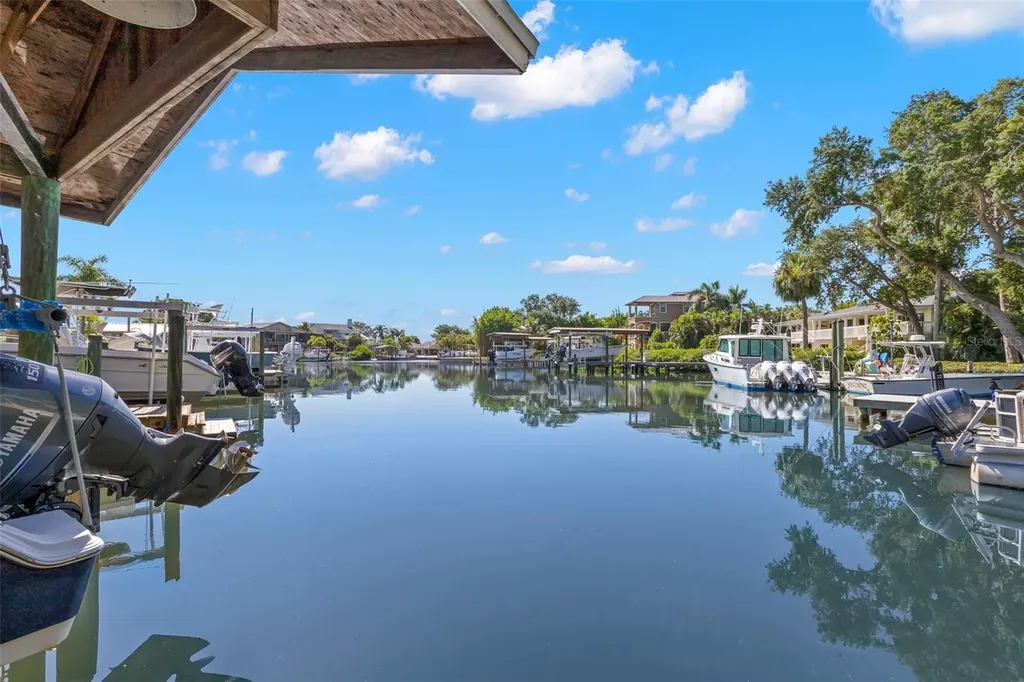 121 Carlyle Drive Palm Harbor FL 34683
