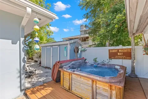 121 Carlyle Drive Palm Harbor FL 34683