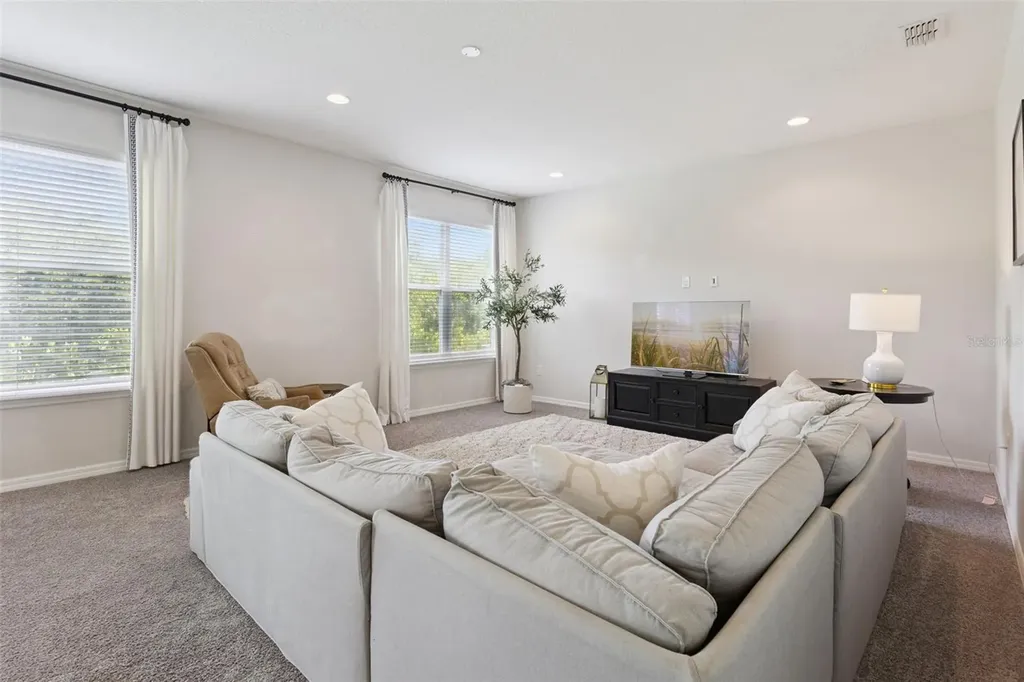 10748 Tibbett Street Orlando FL 32832