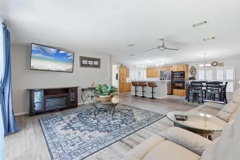 9158 Pinehaven Way Englewood FL 34224