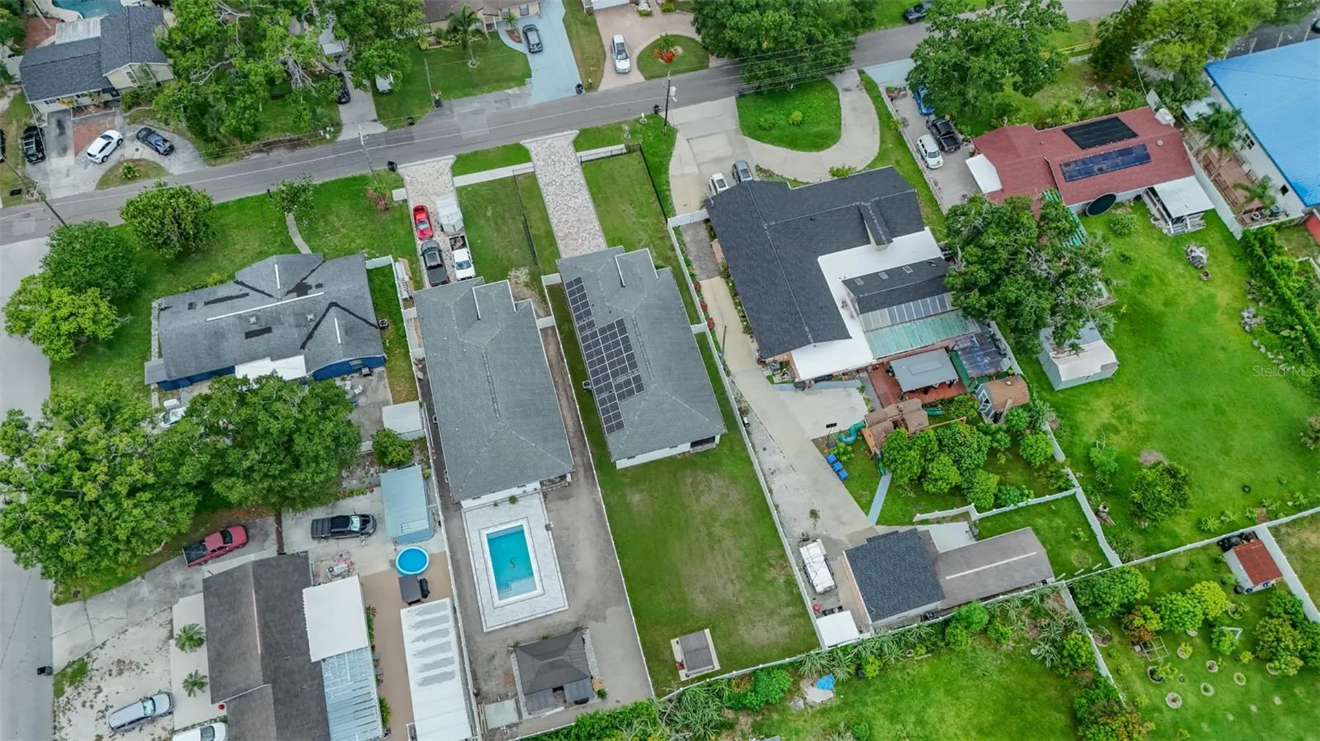 8307 N Gomez Avenue Tampa FL 33614