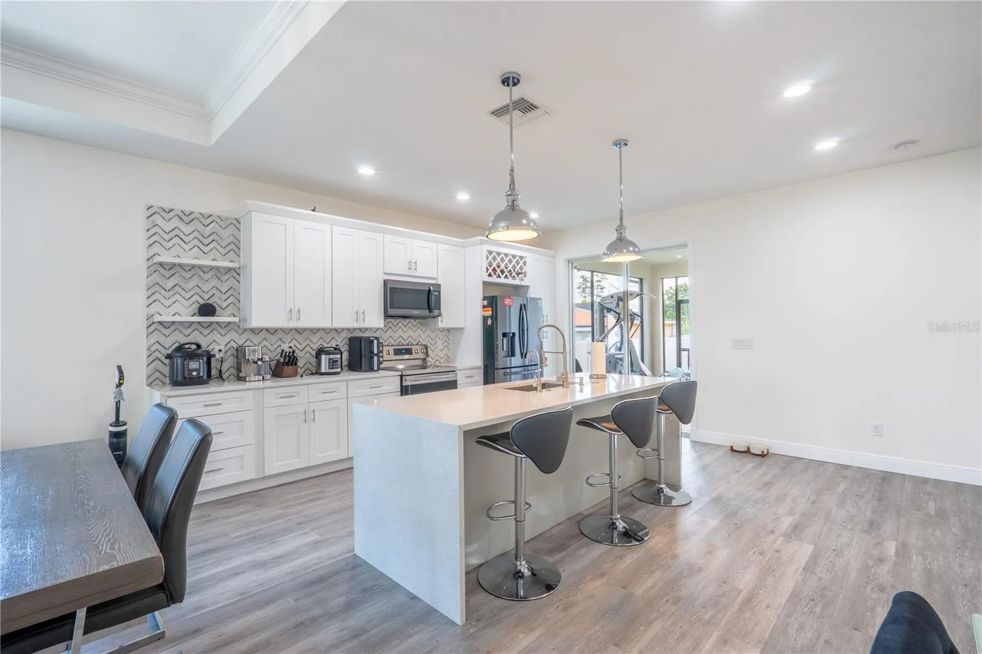 8307 N Gomez Avenue Tampa FL 33614