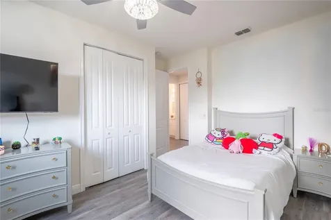 8307 N Gomez Avenue Tampa FL 33614