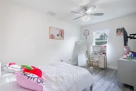 8307 N Gomez Avenue Tampa FL 33614