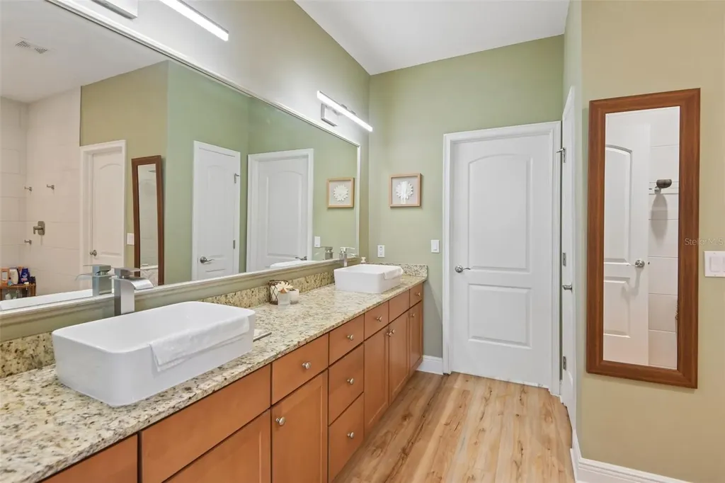 131 Athenian Way Tarpon Springs FL 34689