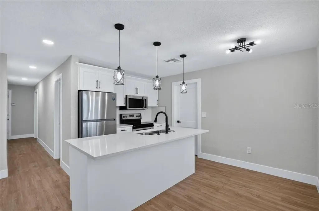 950 26th Avenue S St Petersburg FL 33705
