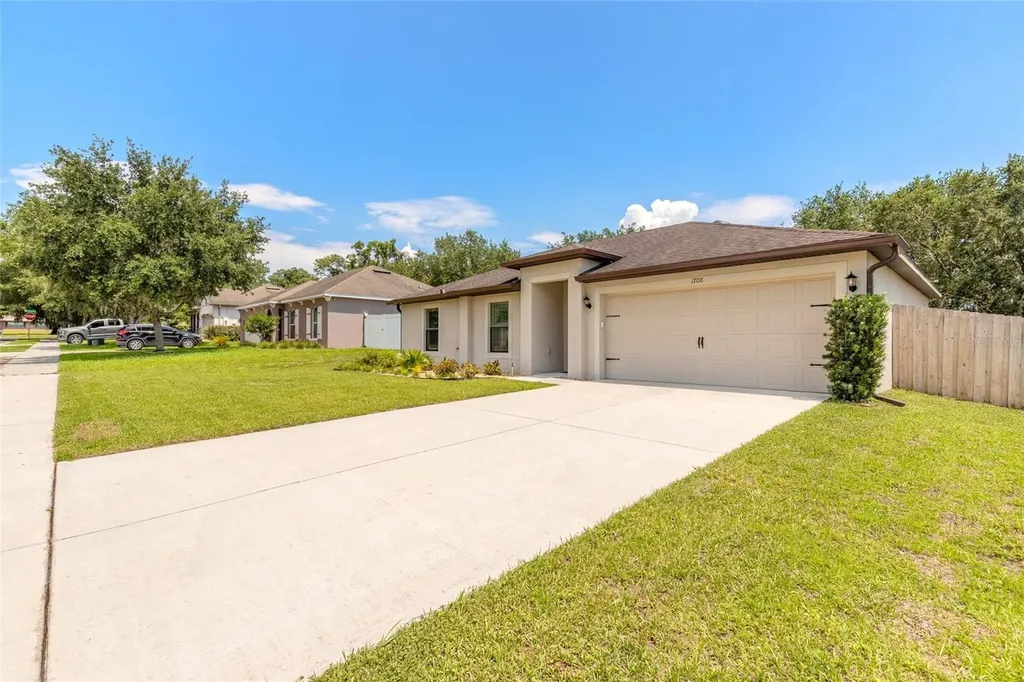 1708 Windward Oaks Drive Deland FL 32720