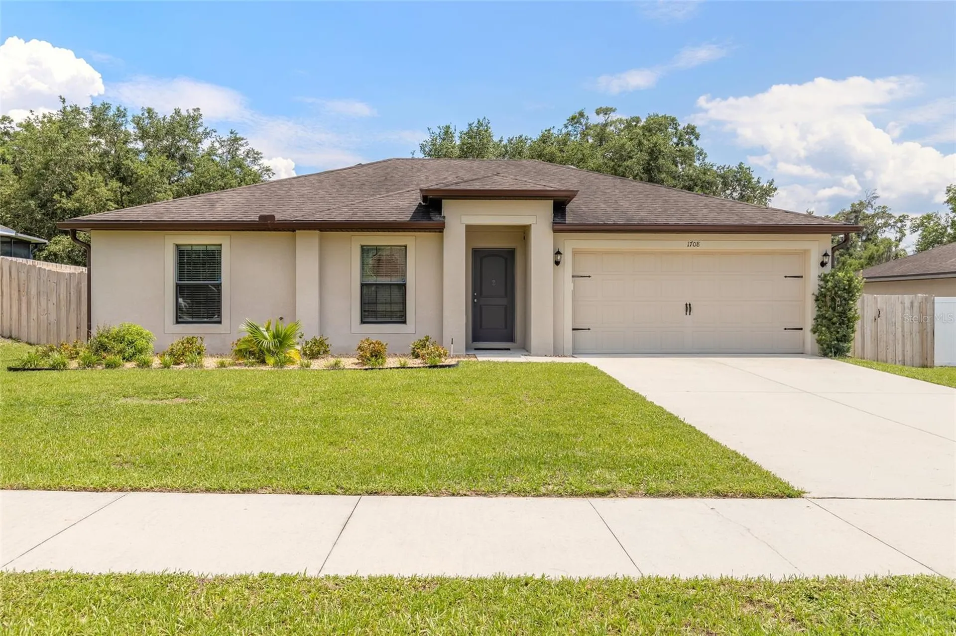 1708 Windward Oaks Drive Deland FL 32720