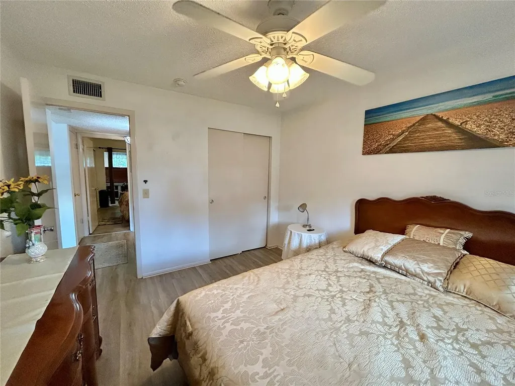 2467 Finlandia Lane Clearwater FL 33763