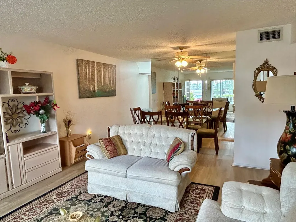 2467 Finlandia Lane Clearwater FL 33763