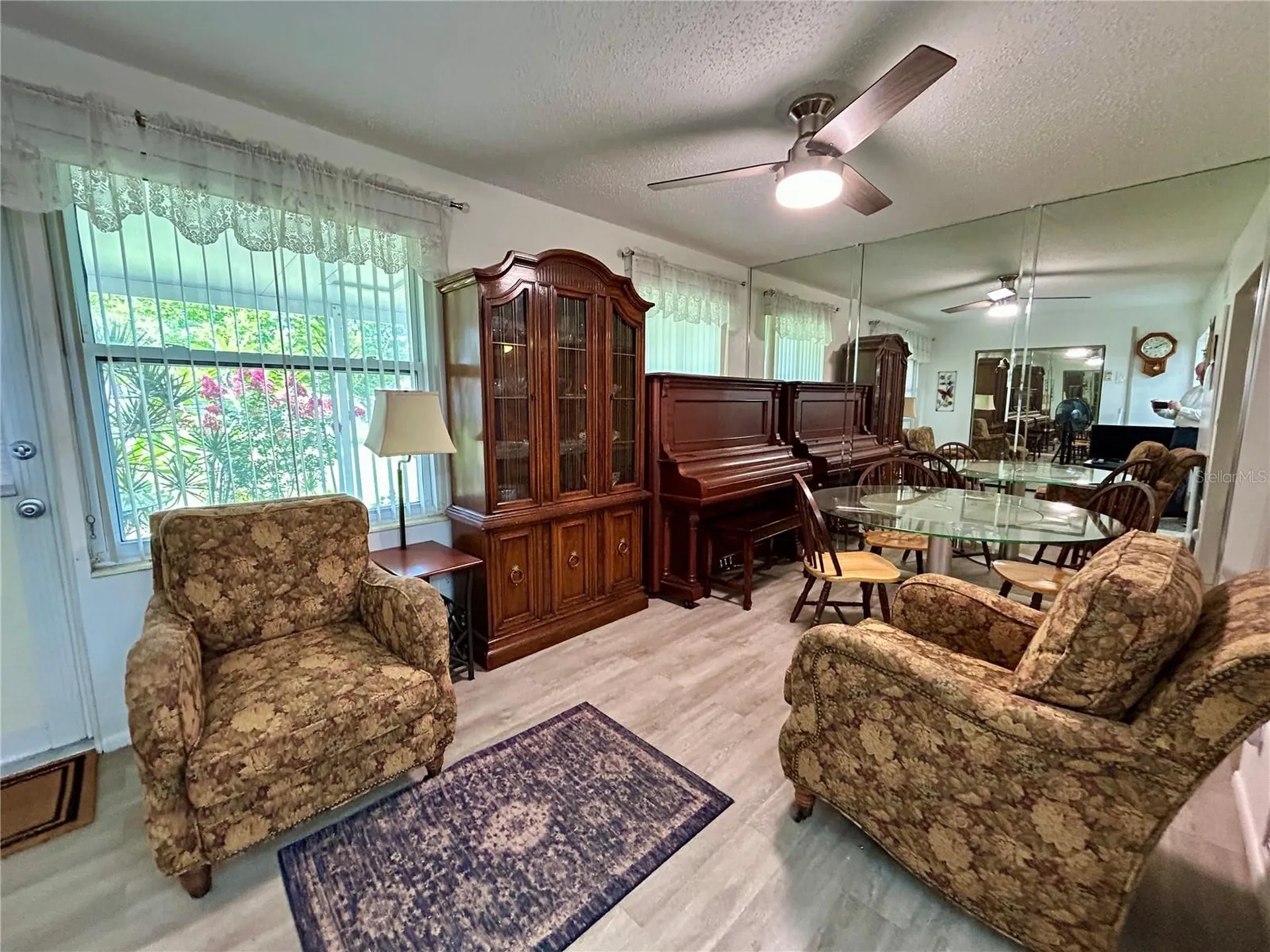 2467 Finlandia Lane Clearwater FL 33763