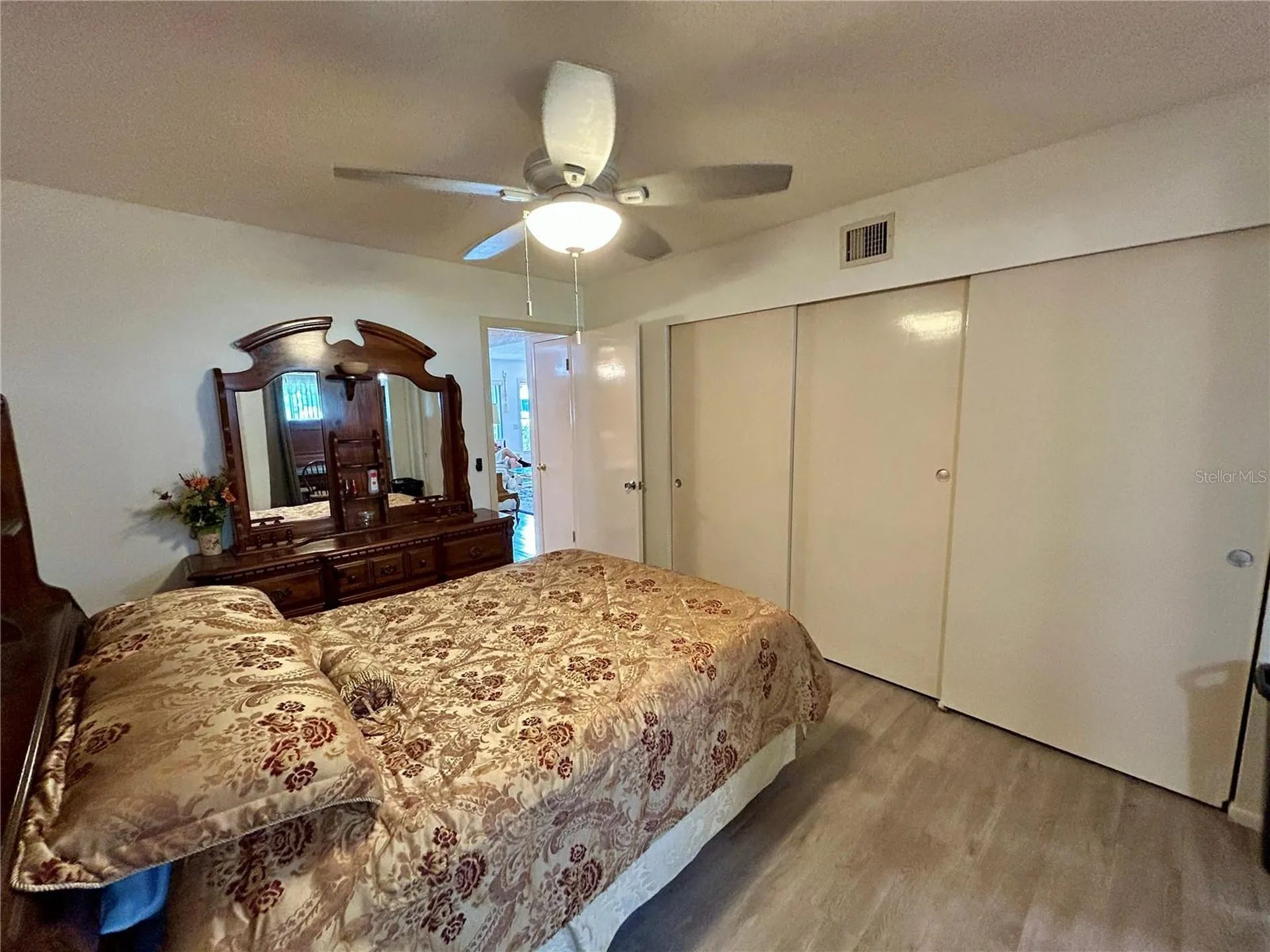 2467 Finlandia Lane Clearwater FL 33763