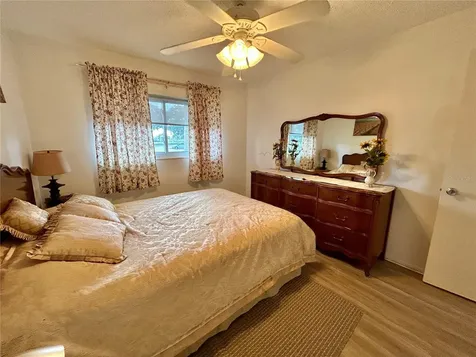 2467 Finlandia Lane Clearwater FL 33763
