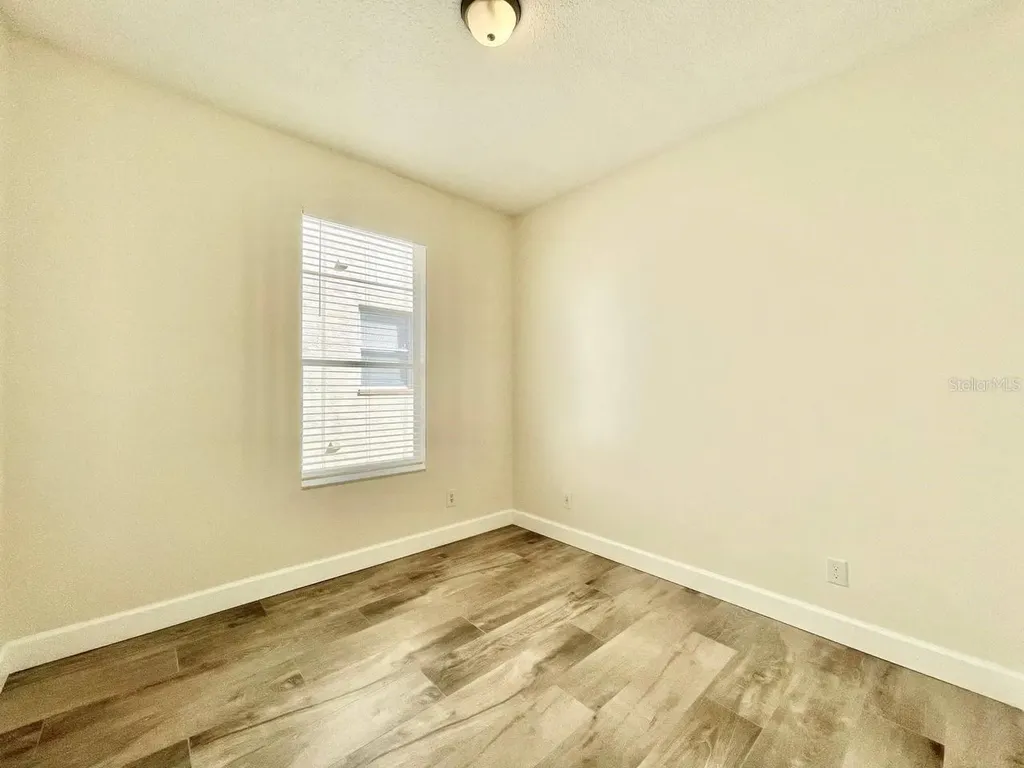 18417 Meadow Blossom Lane Tampa FL 33647