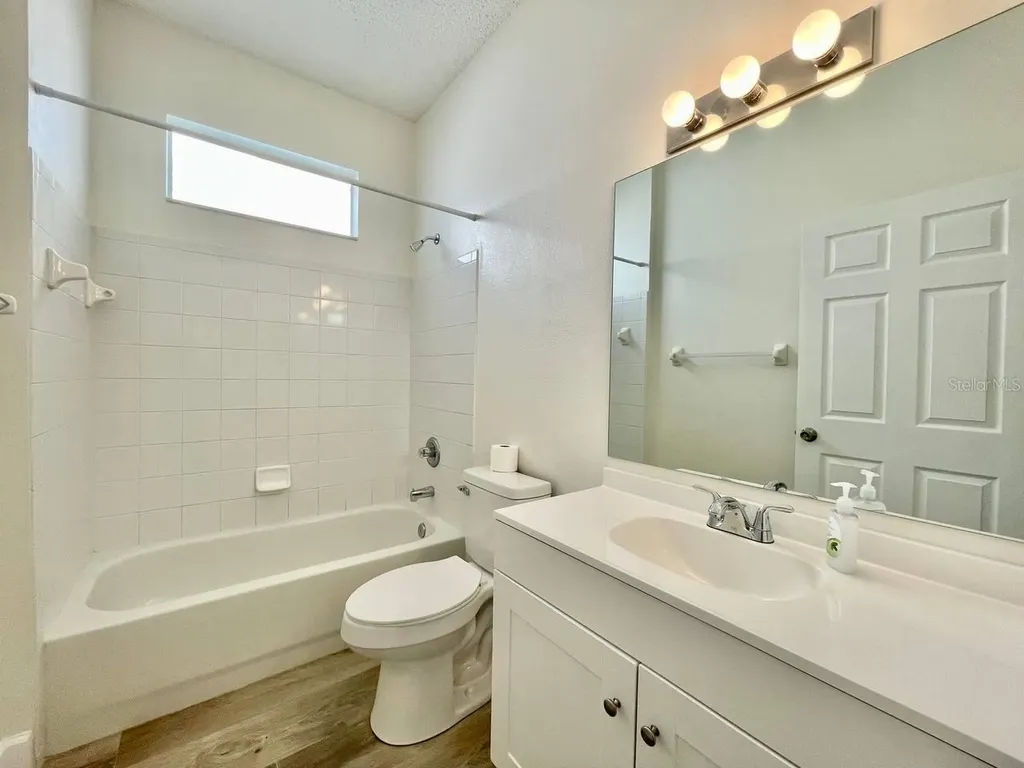 18417 Meadow Blossom Lane Tampa FL 33647