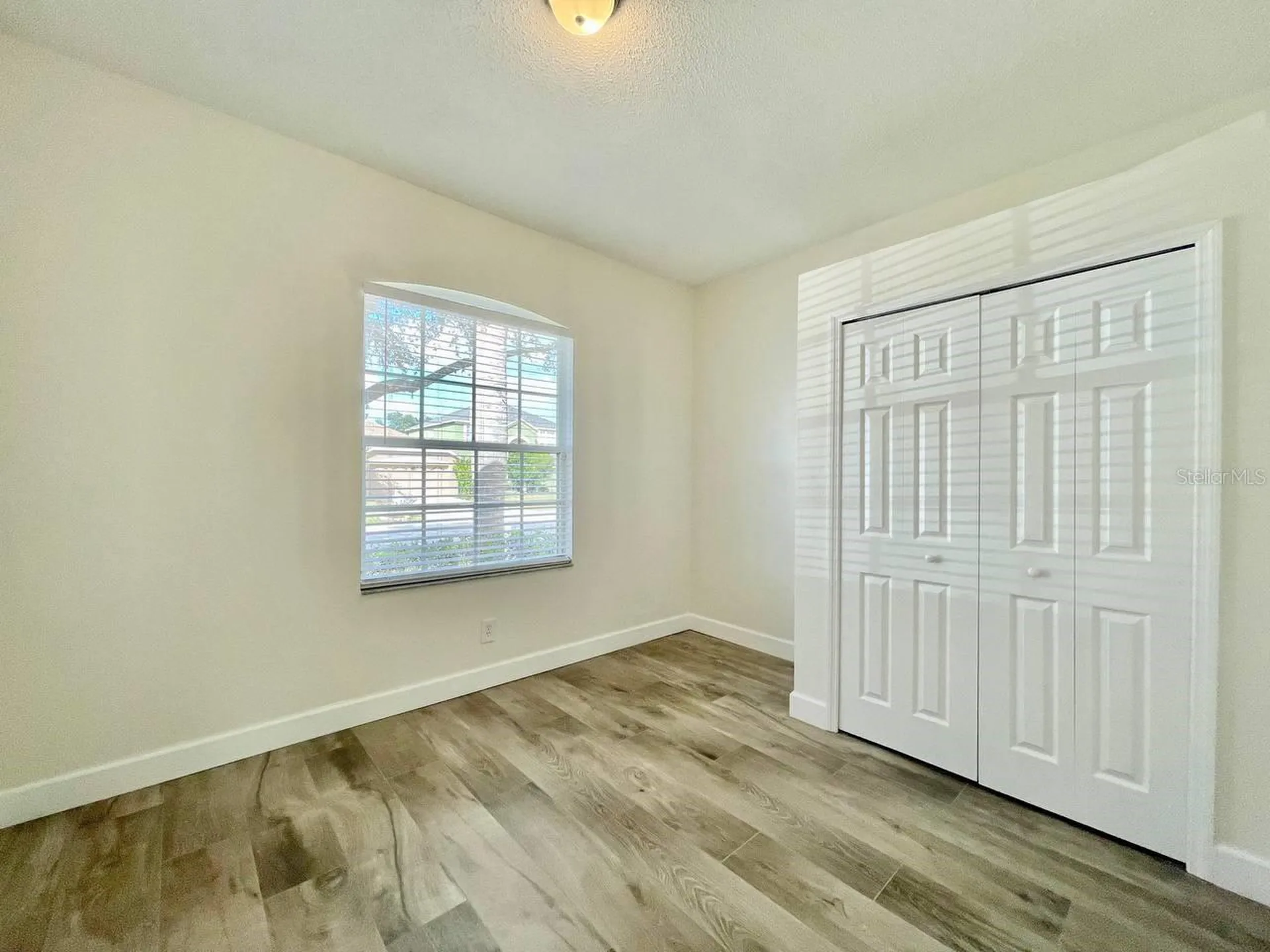 18417 Meadow Blossom Lane Tampa FL 33647