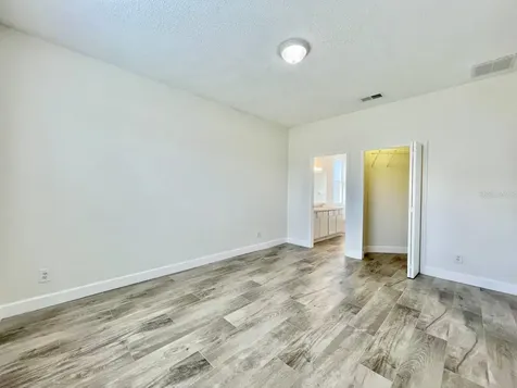 18417 Meadow Blossom Lane Tampa FL 33647