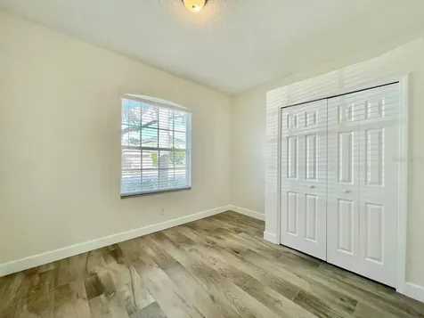 18417 Meadow Blossom Lane Tampa FL 33647