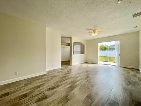 18417 Meadow Blossom Lane Tampa FL 33647